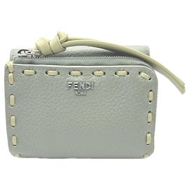 FENDI Peekaboo Micro Dreifaltgeldbörse