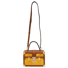 Borsa a tracolla Louis Vuitton Petite Malle V in madreperla gialla