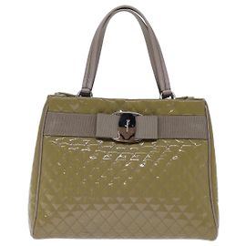 Salvatore Ferragamo Vala in pelle vernice