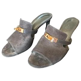 Hermès Mules de tacón de ante Kelly Negro