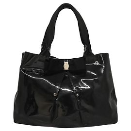 Salvatore Ferragamo Vala in pelle vernice