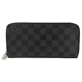 Louis Vuitton Damier Graphite Zippy Wallet