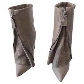 Casadei Botas de couro e camurça cinza