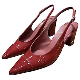 Chanel Décolleté Slingback in vernice bordeaux