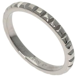 Boucheron Quatre Radiant #47 Platin Ring
