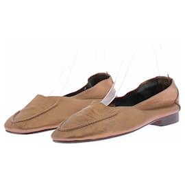 Autre Marque Mocassins HEREU em couro dourado Tamanho 39