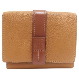 Cartera de cuero plegable Loewe Anagram
