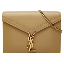 Borsa a tracolla con catena Cassandra Envelope Saint Laurent