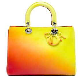 Bolso Diorissimo de piel de becerro con degradado amarillo Dior, tamaño Medium