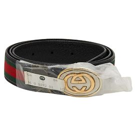 Cintura Gucci Sherry Line con fibbia con logo GG