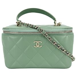 Beauty Case Matelassé da Donna Chanel