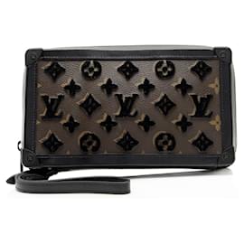 Clutch Soft Trunk in Monogram Canvas Louis Vuitton Tuffetage