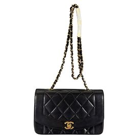 Borsa a tracolla con catena Chanel Diana 22