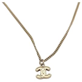 Pinzas Chanel Logo Chanel chapadas en oro