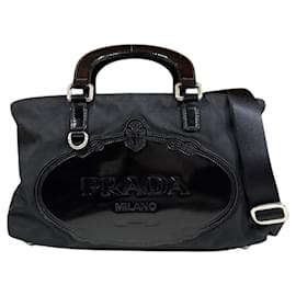 Prada Nylon Schultertasche