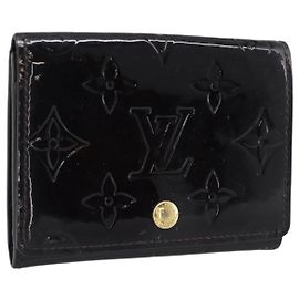 LOUIS VUITTON Vernis Anvelop Cult De Vuitto Case Amarante M91409 Auth 188631