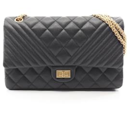 Borsa a tracolla Chanel 2.55 Matelassé V-stitch Double Flap