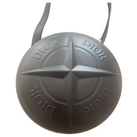 Dior x Stone Island Borsa a Tracolla Rotonda Edizione Limitata