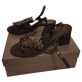 Autre Marque Sandali Apepazza in camoscio nero con perle e strass