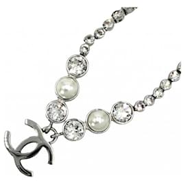 Collier Chanel avec strass