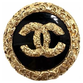 Vintage Chanel Brosche mit Coco-Logo
