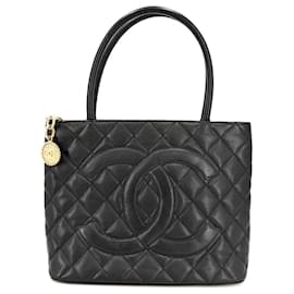 Borsa Chanel Matelassé nera