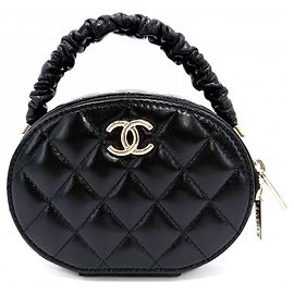 Borsa Chanel Matelassé Mini Vanity