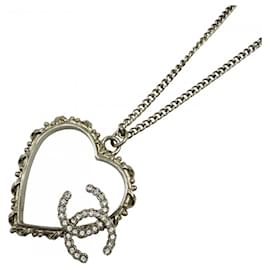 Collana con pendente a cuore placcato oro Chanel