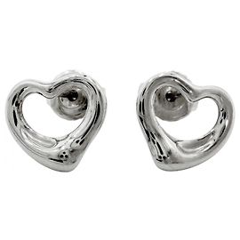 Orecchini a lobo Elsa Peretti Open Heart di Tiffany & Co.