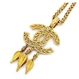 Collar con colgante Chanel Vintage Gold