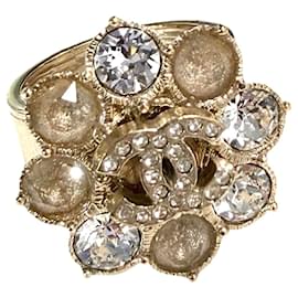Chanel Ring für Damen, goldbeschichtet