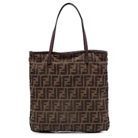 Fendi Zucca Canvas Tote in Braun