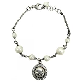 Bracciale con charm Chanel