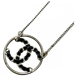 Collar de cuero chapado en oro Chanel