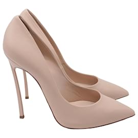 Casadei Blade Heel Pumps aus beigem Kalbsleder