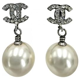 Orecchini a lobo Chanel Argento e Bianco