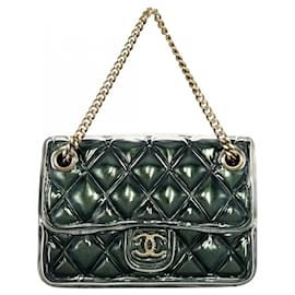 Borsa Matelassé Chanel con spille motivo