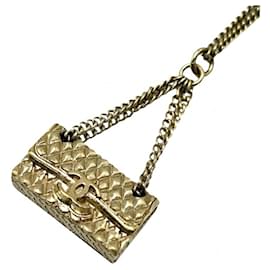 Collana Chanel placcata oro con motivo Matelassé