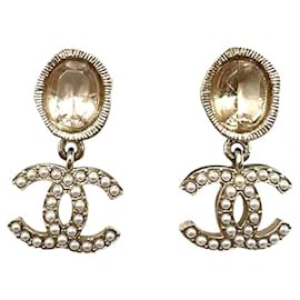 Orecchini pendenti Chanel in oro champagne