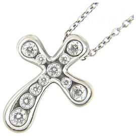 Collana piccola croce Elsa Peretti di Tiffany & Co. in platino 950