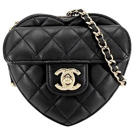 Borsa a tracolla Chanel Matelassé in agnello nero