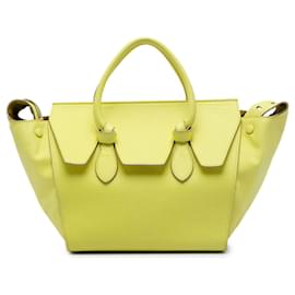Borsa Celine Tie Knot in pelle di vitello granulata gialla Small - Céline