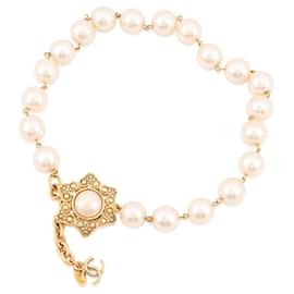 Collana di perle finte Chanel