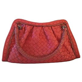 Bottega Veneta Intrecciato Handtasche aus perforiertem Leder