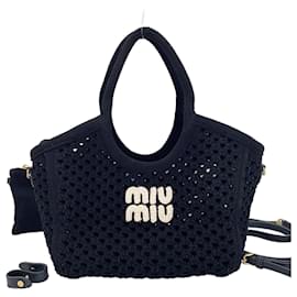 Borsa Miu Miu Ivy Mesh in nero