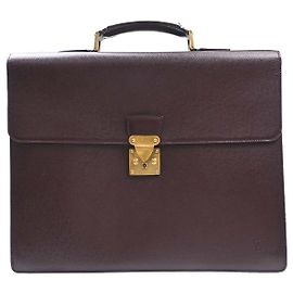 Louis Vuitton Serviette Moskova Taiga Leather