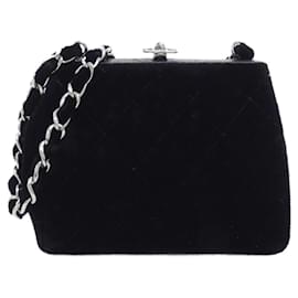 Borsa a tracolla Chanel in velluto nero
