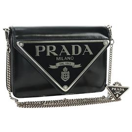 Bolsa de Ombro com Corrente PRADA em Couro Envernizado Preto Prata 190226SAM