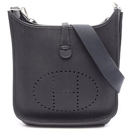 Hermès Borsa a tracolla Hermes Evelyne 1 PM in pelle Togo blu navy