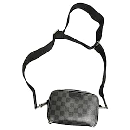 Sacoche Louis Vuitton Damier Graphite